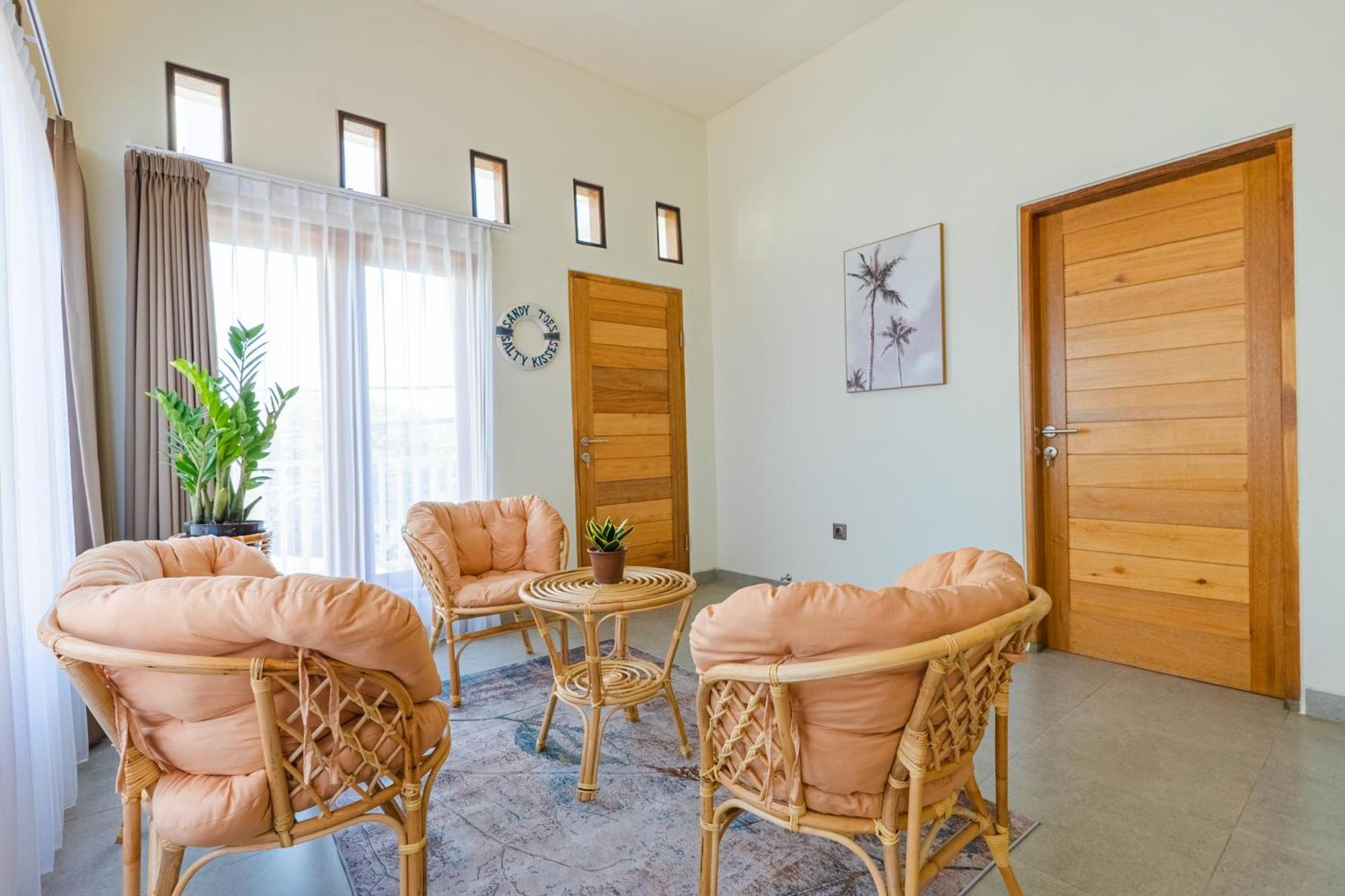 Mocca House - Comfy 3 Bedroom At Rumah liburan